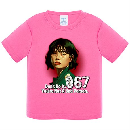 Camiseta bebé ilustración de la chica jugadora número 067 del calamar
